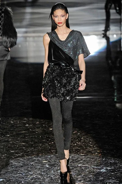 Look 35